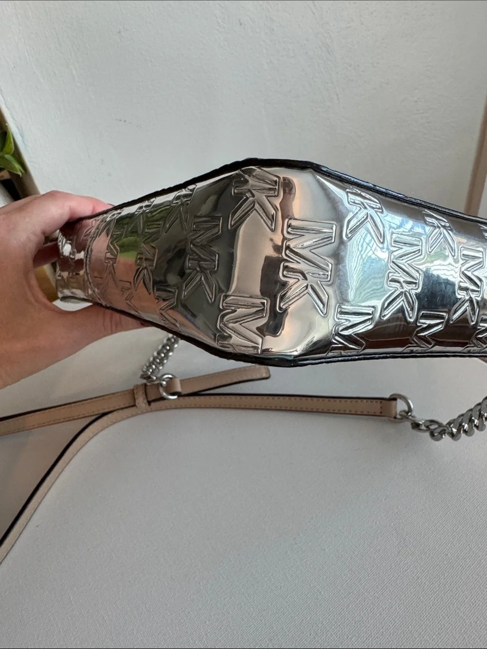 Michael Kors Jet Set Camera Bag